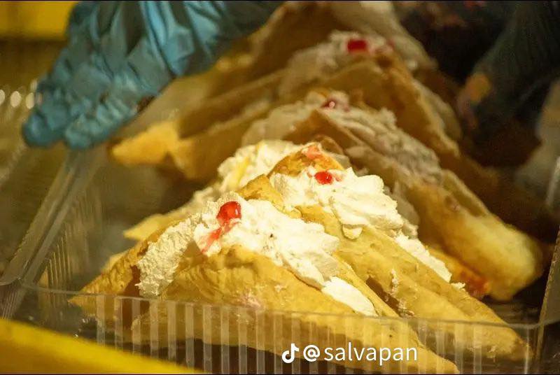 salvadoran cookies and bread for sale near me